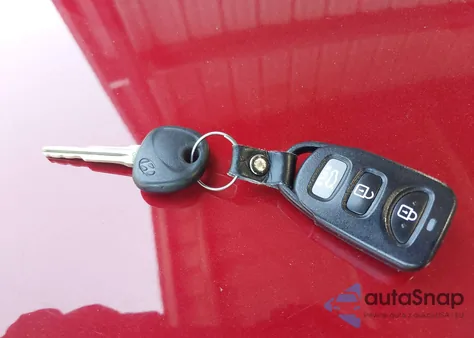 2018 Hyundai Elantra Sel/Value/Limited z USA, uszkodzony, nr VIN KMHD84LF4JU656760